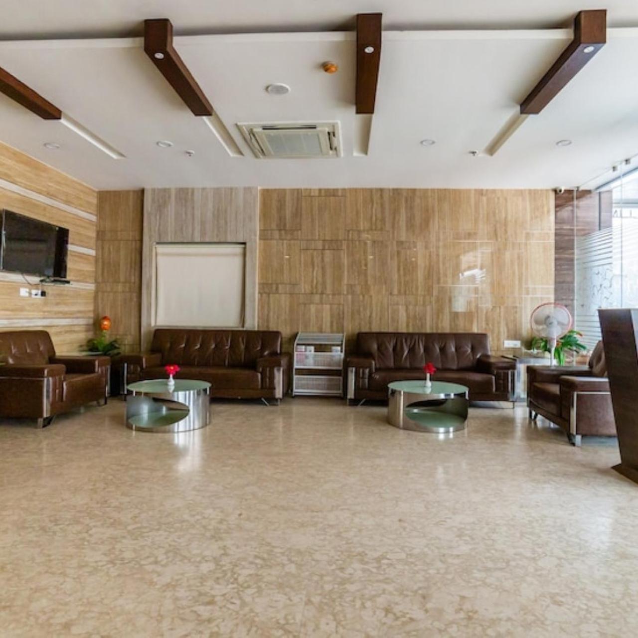 Hotel Svm Grand Medipally Hyderabad Ngoại thất bức ảnh